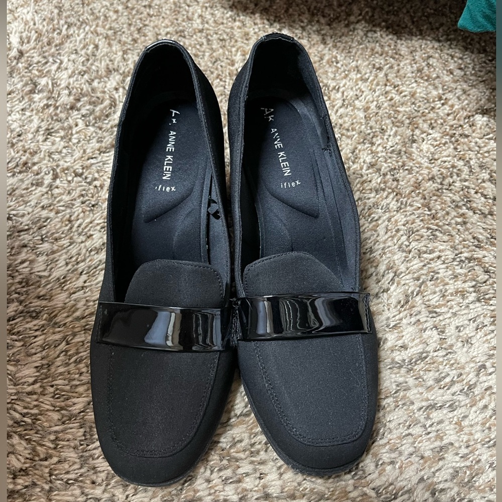 Anne Klein Loafer Heels, 9M, GUC